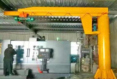 Free standing jib crane for CNC mill 