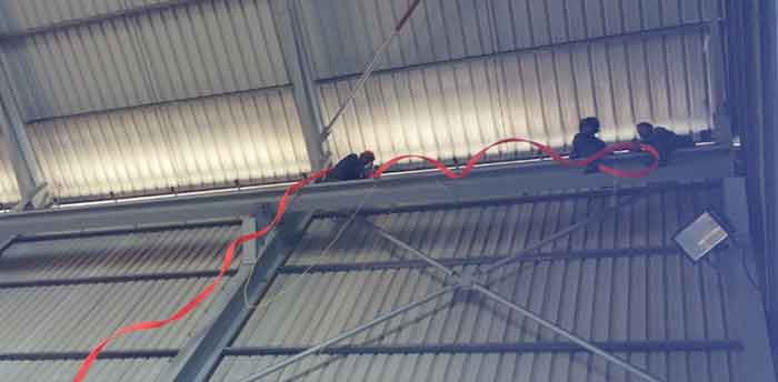 Overhead crane busbar installation Overhead crane busbar installation