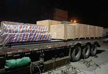 Single girder overhead crane packed for delivery to Trinidad and Tobago Single girder overhead crane packed for delivery to Trinidad and Tobago