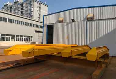 Painted main girder of 2 ton single girder small overhead travelling cranes, 4 sets for sale