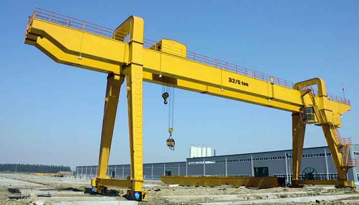 32 ton/5 ton double girder gantry crane for outdoor applications