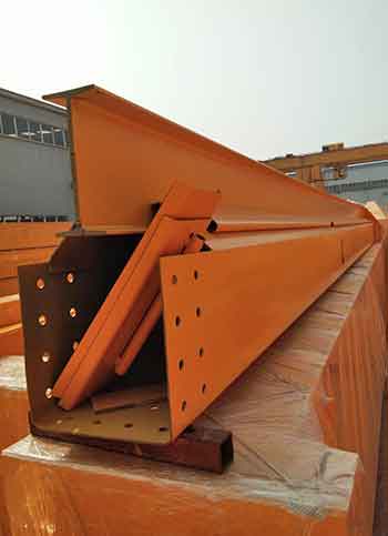 12.3 m main girder of 3 ton single girder eot crane are divided into 2 sections for easy transportion