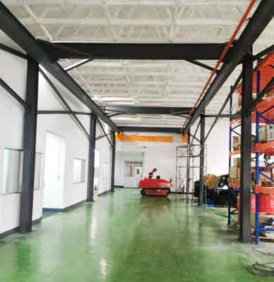 2.8 ton freestanding bridge crane with underhung bridge crane design 