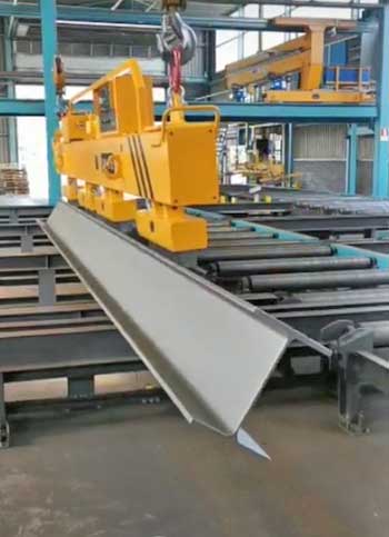Steel profile handling double girder overhead crane with electromagnetic overhead cranes  Steel profile handling double girder overhead crane with electromagnetic overhead cranes