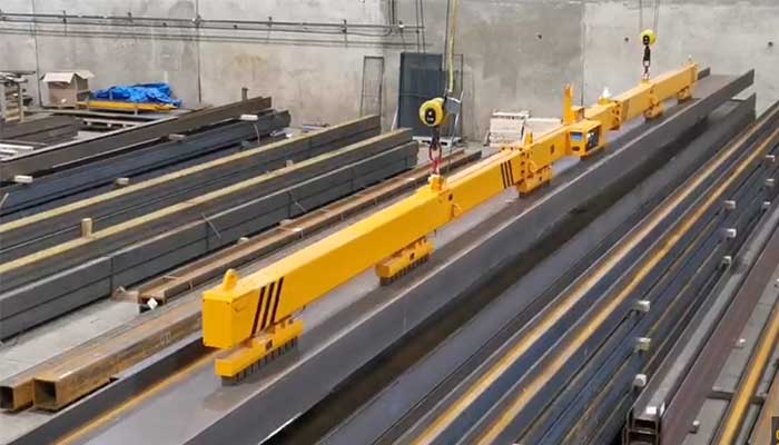 Overhead crane electromagnetic lifter for H beam handling and profiles handling  Overhead crane electromagnetic lifter for H beam handling and profiles handling