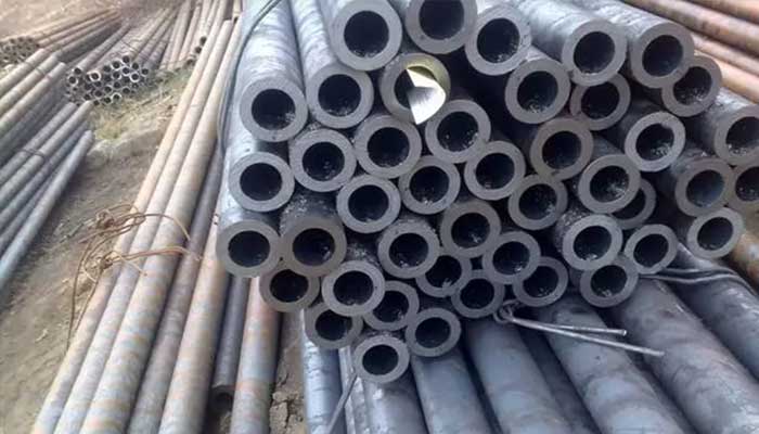 Steel pipes 