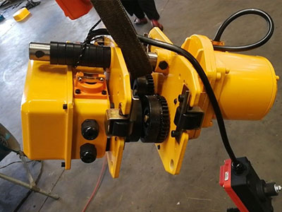 Low headroom hoist travelling trolley for sale Serbia