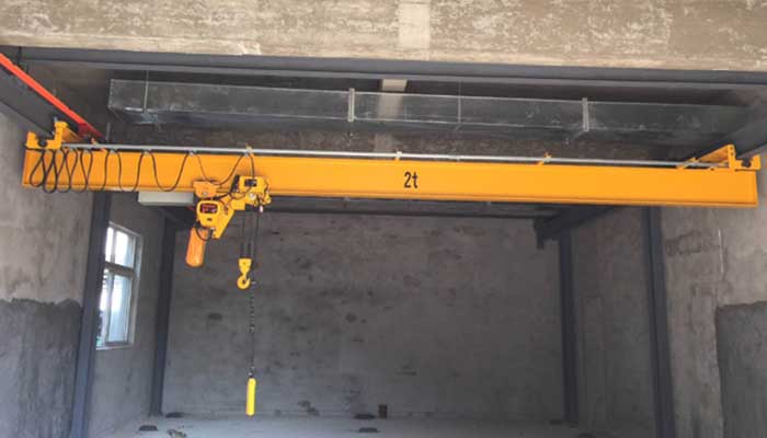 2 ton underhung single girder crane with low headroom electric chain hoist for conceret structured workshops and warehouse  2 ton underhung single girder crane with low headroom electric chain hoist for conceret structured workshops and warehouse