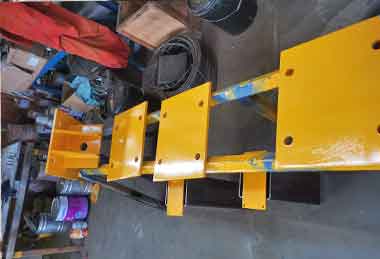 Fixing plates of jib arm of wall mounted jib cranes 