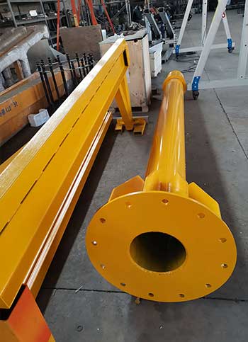 Columns of jib cranes 1 ton and 3 ton for sale UAE