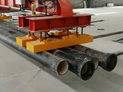 Electromagnetic bridge crane for cast iron pipes