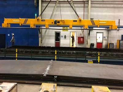 Thin steel plate handling eot crane