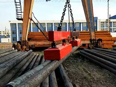 Magnetic beam gantry cranes with magnetic lifters for round billets Magnetic beam gantry cranes with magnetic lifters for round billets
