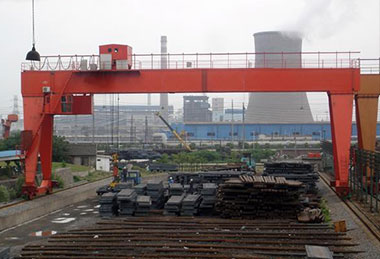 Outdoor gantry crane double girder designed for rebar storage yard  Outdoor gantry crane double girder designed for rebar storage yard