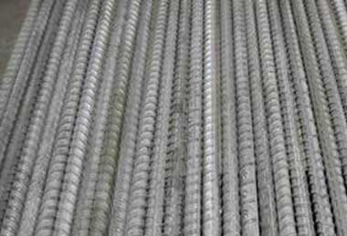 How should galvanized rebar be handled and stored?