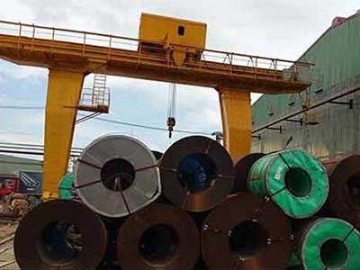 Overhead gantry crane for steel coil handling Overhead gantry crane for steel coil handling