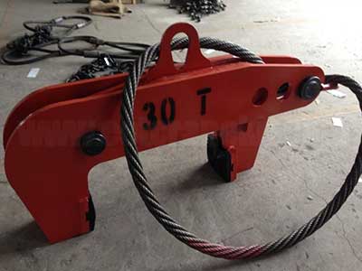 Vertical coil lifter for vertical eye steel coil handling 30 ton  Vertical coil lifter for vertical eye steel coil handling 30 ton
