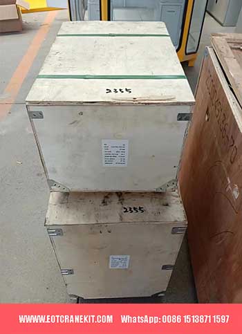 Main parts and components packed into boxes for safe transportation  Main parts and components packed into boxes for safe transportation