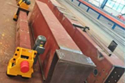 End carriages and main parts of overhead wall mounted gantry crane