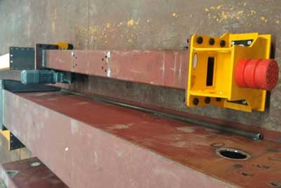 Bottom end carriage / ground beam of half wall mounted gantry crane and half rail travelling gantry crane 