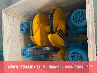 30 ton hook for electric hoist and hoist motor packed for delivery  30 ton hook for electric hoist and hoist motor packed for delivery