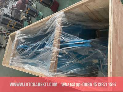 Electric hoists packed for delivery to ensure safety of 30 ton hoist  Electric hoists packed for delivery to ensure safety of 30 ton hoist