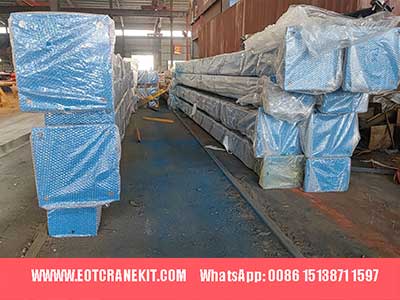 Crane columns of 1 ton light kbk crane system for 54 m travelling length