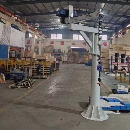 Free standing articulating jib crane