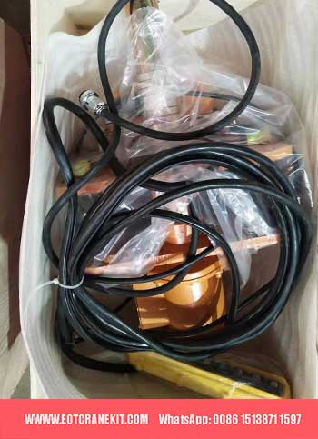 Pandeant control of 10 ton electric jib crane with floor mounted crane design 