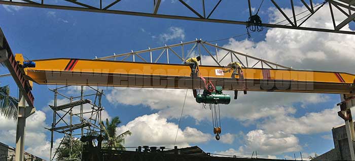 Top Running Single Girder Bridge Crane Outdoor Crane: Top Running Single Girder Bridge Crane Outdoor Crane: