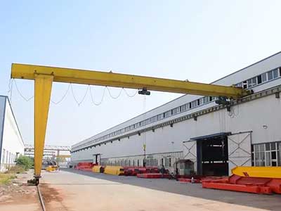 Outdoor Semi-Gantry Rail Cranes: