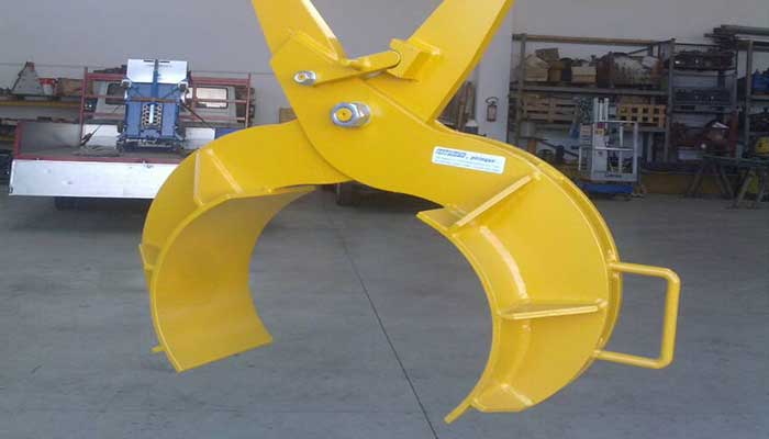 Tong Cranes for round billet handling