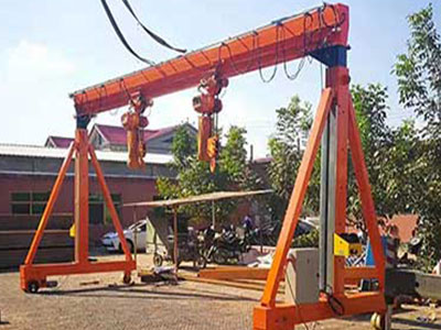 Adjustable height gantry crane 5 ton