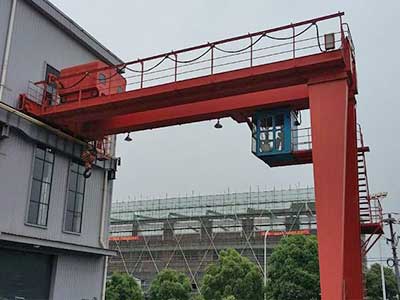 Single-Leg Wall-Mounted Gantry Crane: