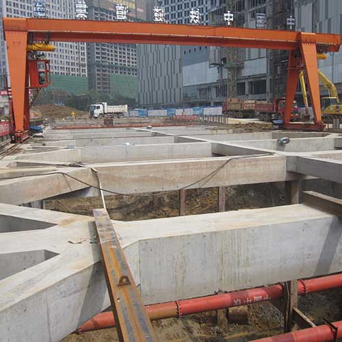 Overhead Crane Selection & Management Maximize Construction Project Efficiency