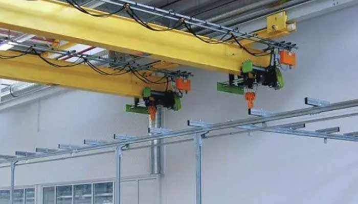 Choosing Right Overhead Crane & Gantry Crane for Your Flour Mill 