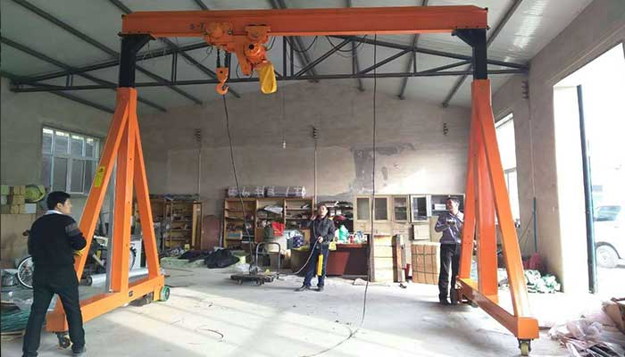 Single Girder Portable Gantry Crane: