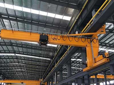 Cantilever wall travelling jib crane on rails 