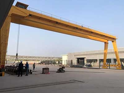 Crane types: Outdoor crane Crane types: Outdoor crane
