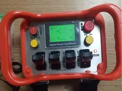 Remote control with emergy stop button 