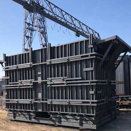 Double Leg Gantry Cranes: Provides stability and enhanced lifting capacity, ideal for handling finished products. Double Leg Gantry Cranes: Provides stability and enhanced lifting capacity, ideal for handling finished products.