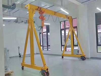 Rolling Gantry Crane: Rolling Gantry Crane: