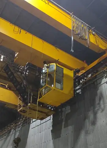 Cabin control of double girder bridge crane 15 ton for sale Bangladesh 