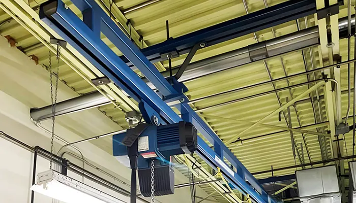 European style monorail chain hoist on straight rail