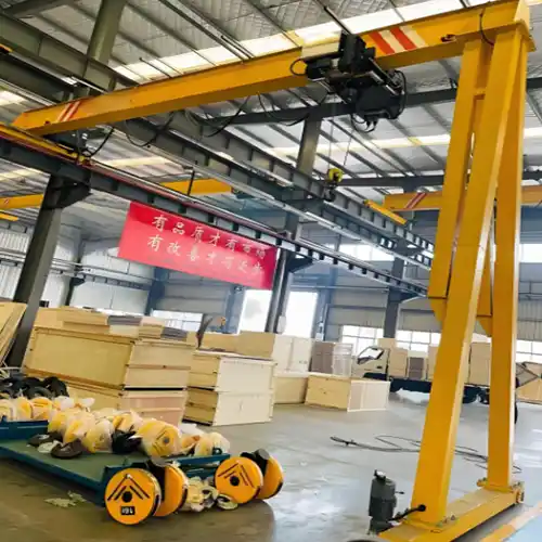 Single Girder Semi-Gantry Crane (1 Ton) with Rail Travelling
