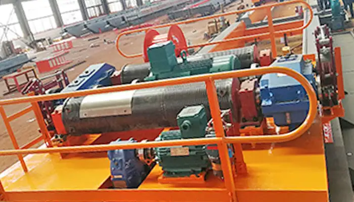 QDX: Open Winch Hoist Systems, Advanced European style, Low Headroom, Compact Design for 30 ton weight lifting 