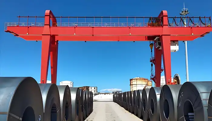 Full gantry crane with cantilever design