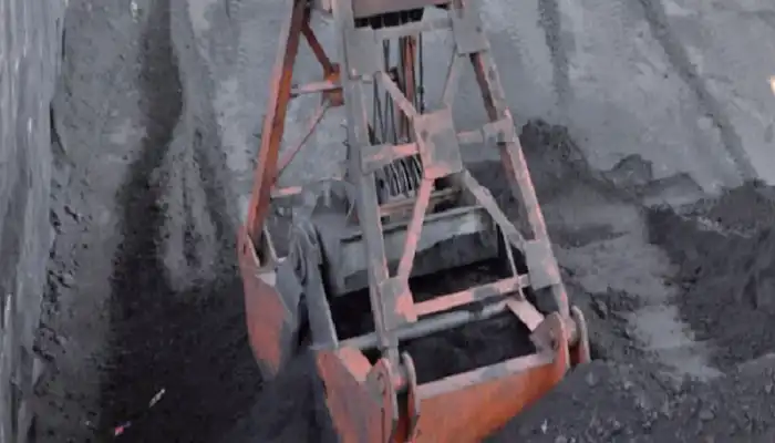 Automatic gantry crane for coal mining handling 