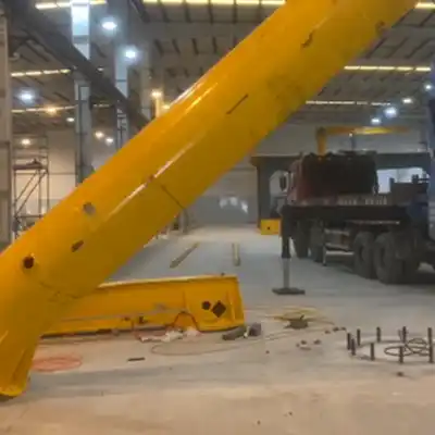Lift the column up by a truck crane or forklift