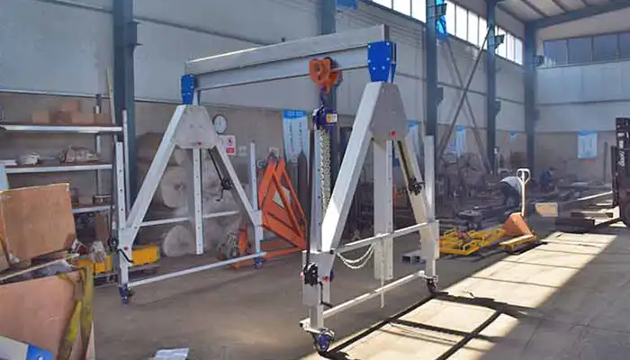 hegiht adjustable gantry crane
